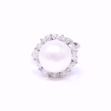 Picture of Sea Pearl Classic Diamond Ring