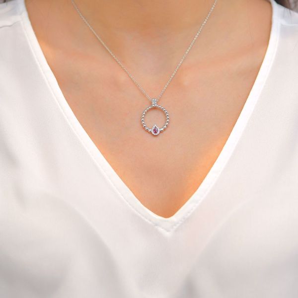 Picture of Lovely Circular White Gold & Diamond Necklace