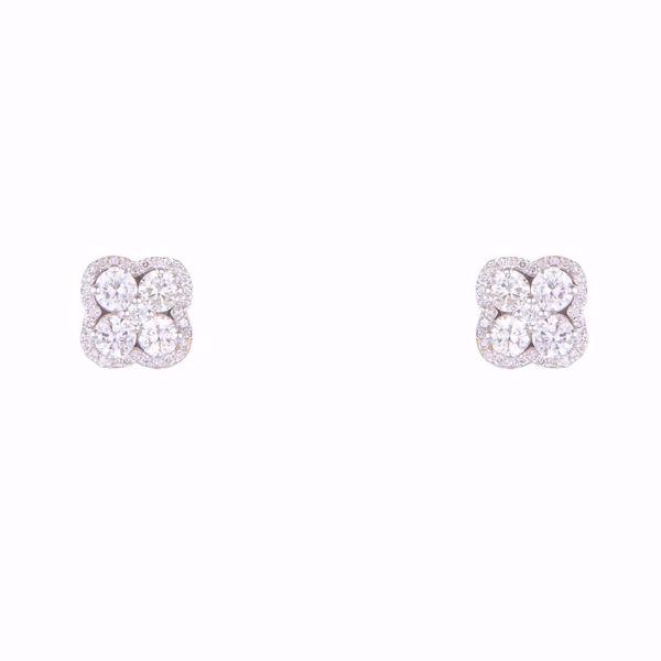 Picture of Flower Shape Diamond Earrings