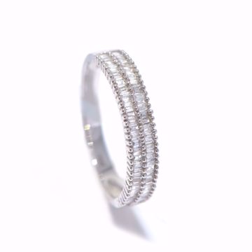 Picture of Alluring Parallel White Diamond Alliance Ring