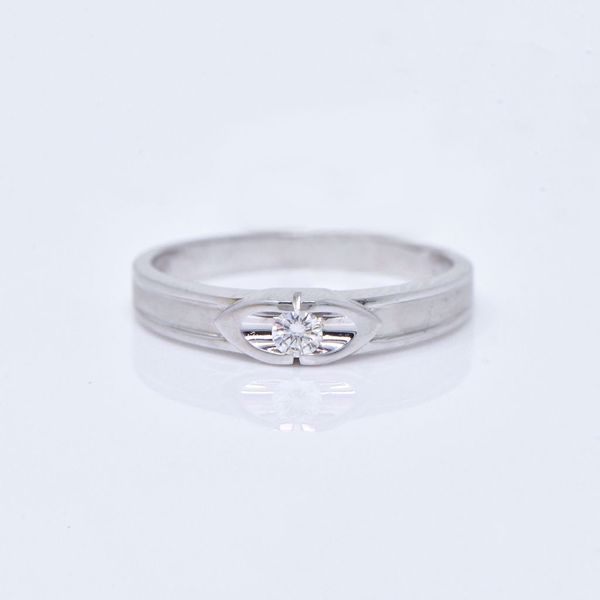 Picture of Diamond Solitaire Ring
